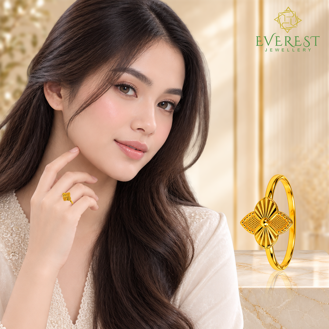 916 Yellow Gold Floral Bow Ring