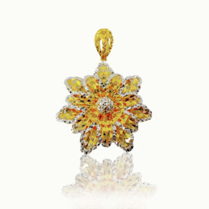 CUT MANY PETAL PENDANT